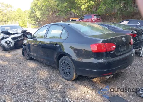 2012 Volkswagen Jetta 2.0L S из США, поврежденный, VIN 3VW2K7AJ2CM358072